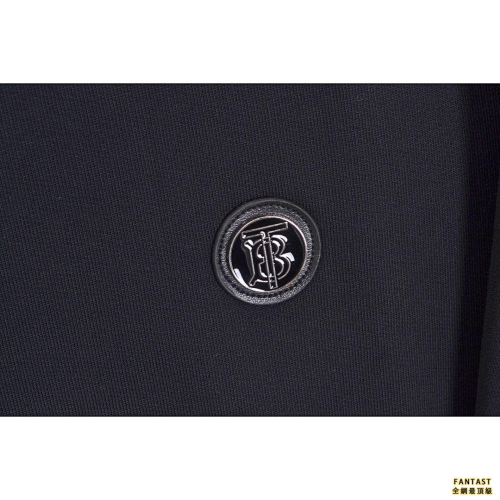 Burberry/巴寶莉 22FW 金屬皮質徽標圓領衛衣