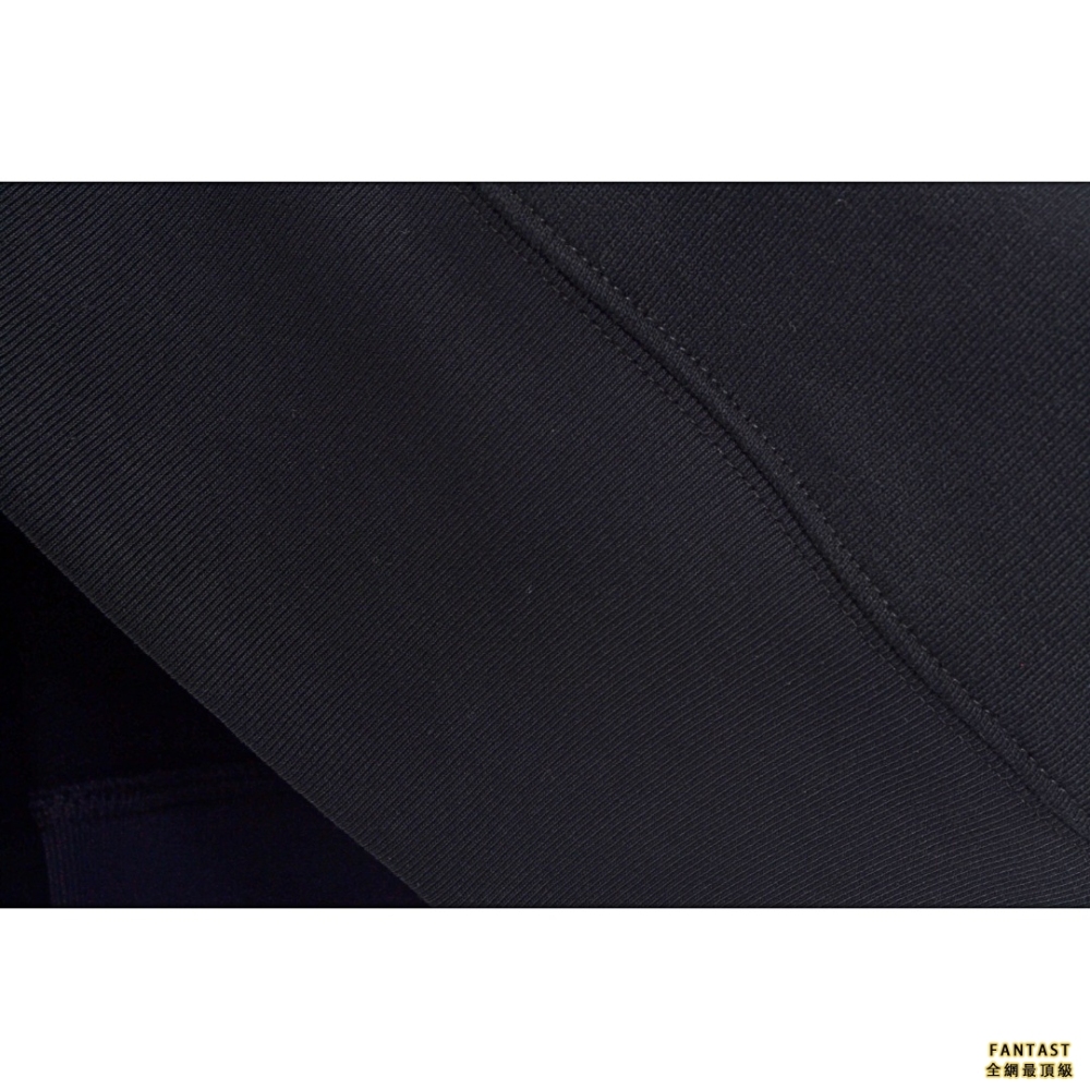 Givenchy/紀梵希 破壞字母鎖扣割破圓領衛衣