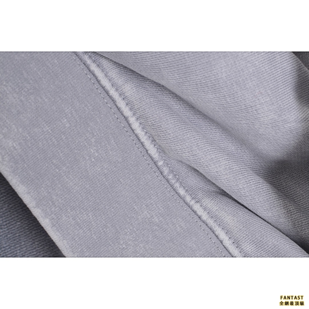 Alexander Wang FW22 高领字母水洗做旧卫衣