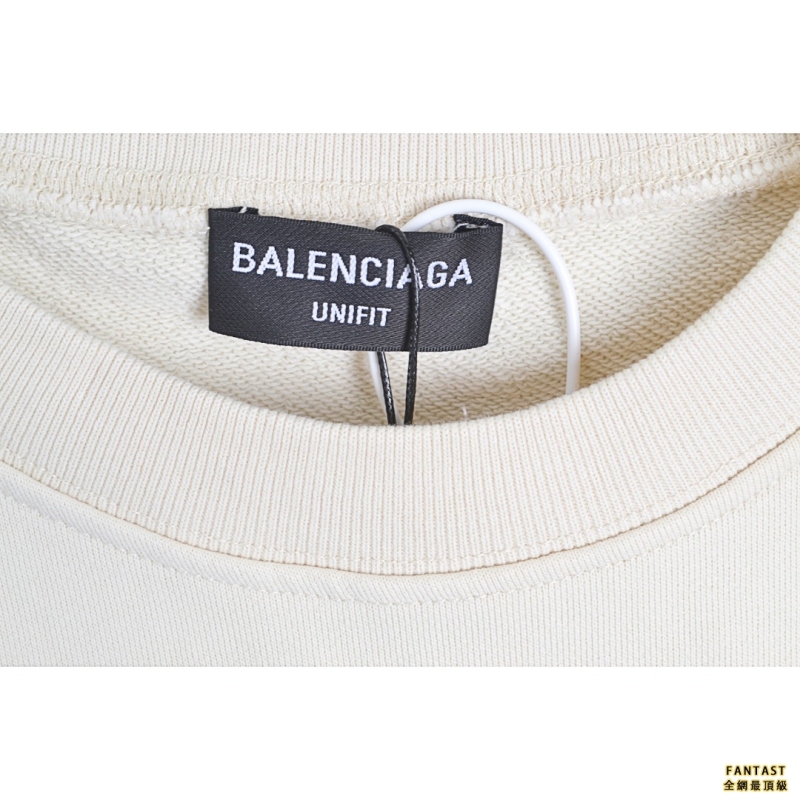 Balenciaga/巴黎世家 22FW 杏色破壞刺繡鎖扣圓領衛衣 
