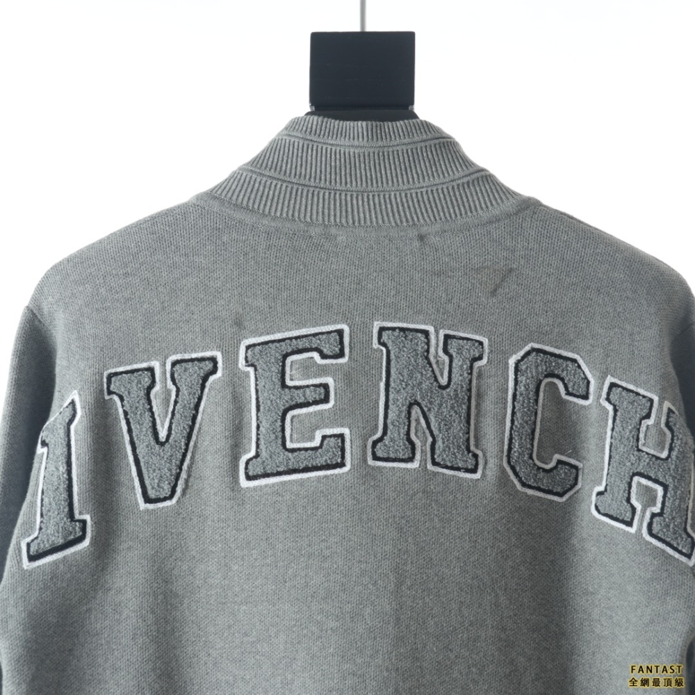 GIVENCHY紀梵希 刺繡4G毛衣捧球服