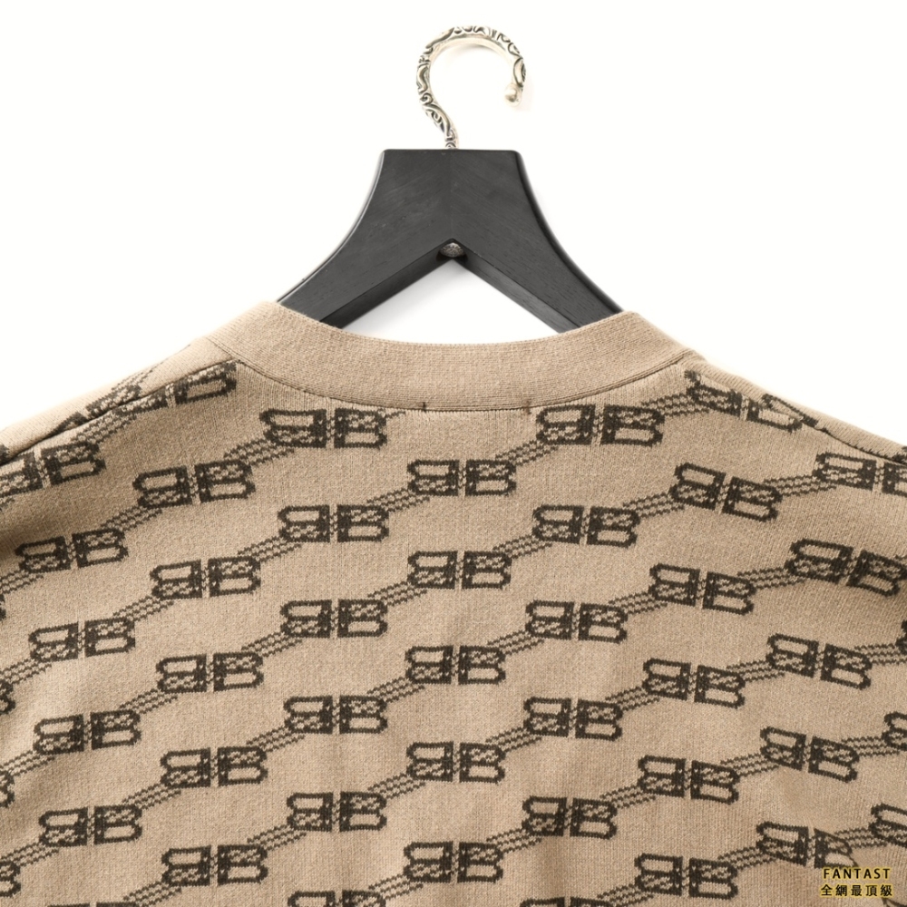 新品 BCA 新款雙B羊毛開衫