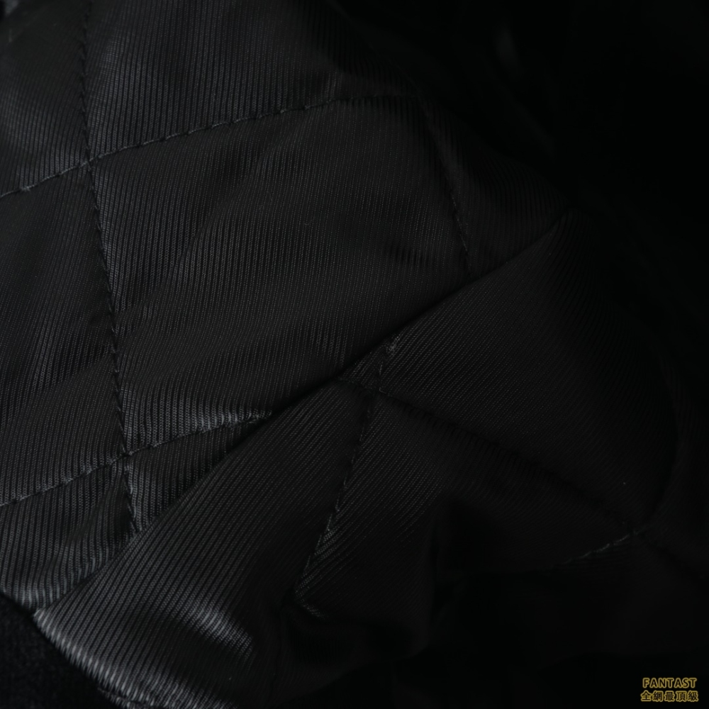 SLP聖羅蘭 新款後背燙鑽大衣