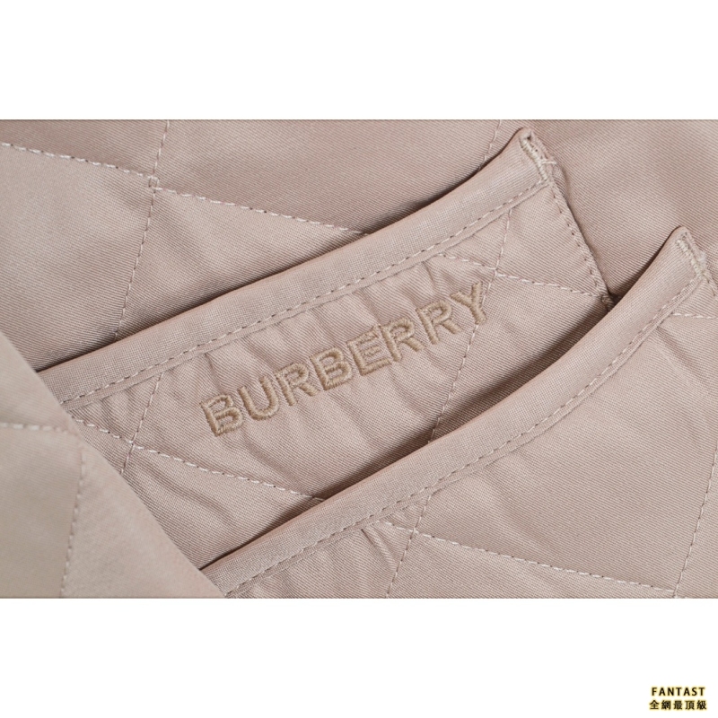Burberry/巴寶莉 22SS 內襯粉色燈芯絨翻領菱格大口袋小棉服