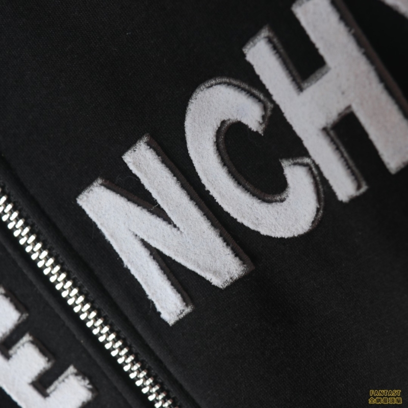 Givenchy/紀梵希 22S刺繡字母加絨連帽外套