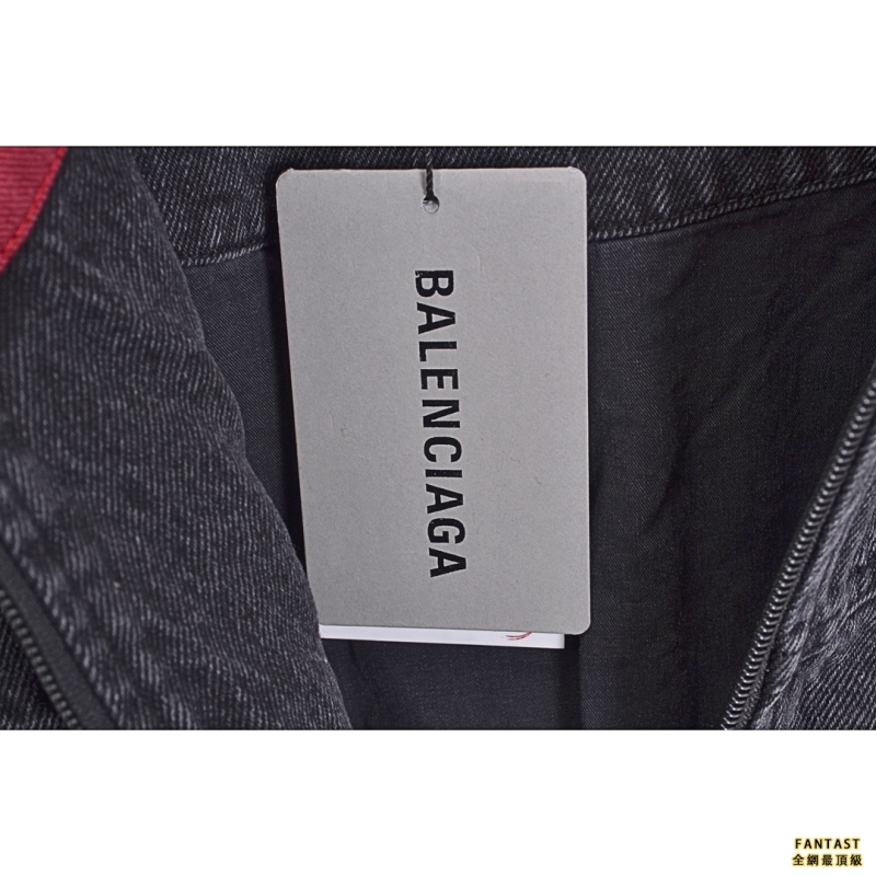 Balenciaga/巴黎世家 22Fw 刺繡小標拼接重工水洗牛仔外套 