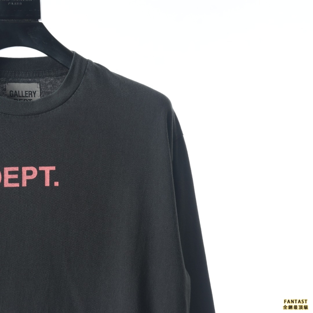 ​​​​​​​GALLERY DEPT 22FW 粉英文字母塗鴉彩繪印花長袖