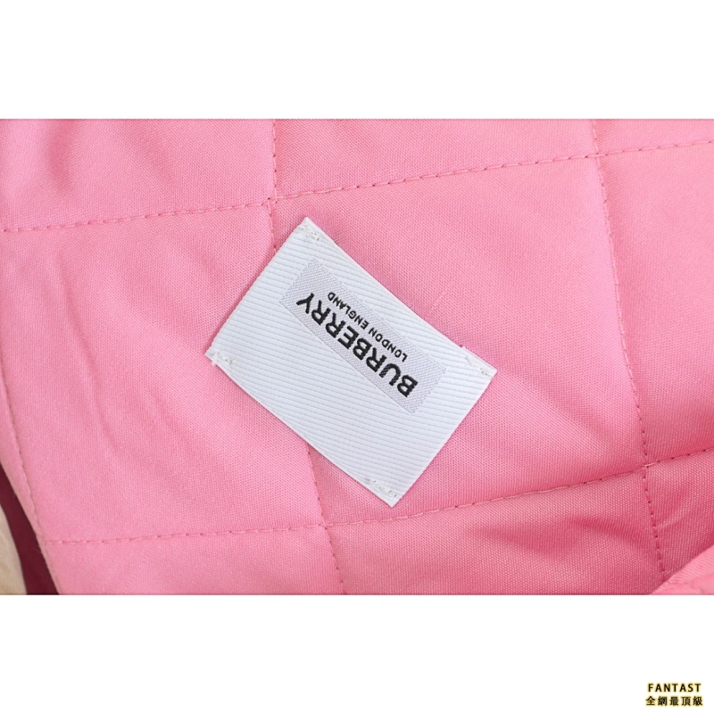 Burberry/巴寶莉 22SS 內襯粉色燈芯絨翻領菱格大口袋小棉服