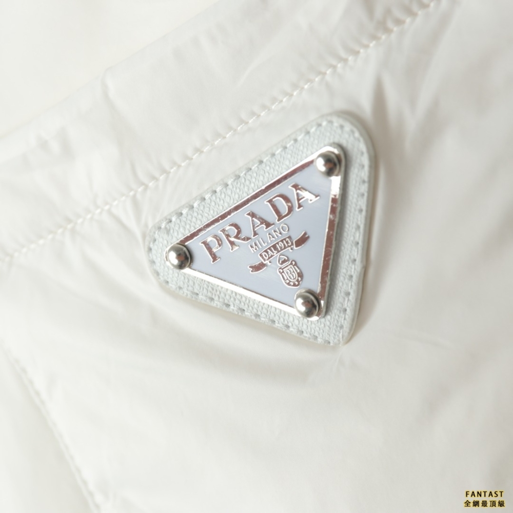 Prada普拉達 22FW  口袋三角標羽絨襯衫外套