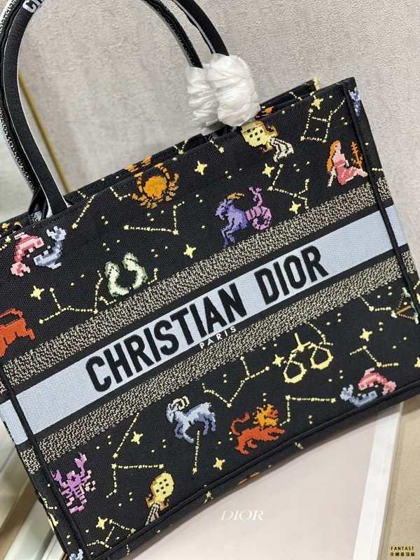 Dior book tote 购物袋 中號