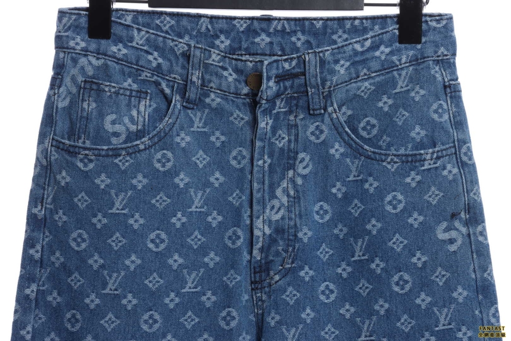 ​​​​​​​LVxSupreme聯名老花滿印牛仔長褲