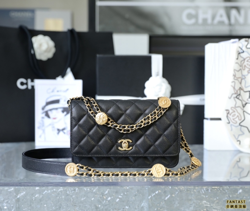 Chanel 22A手工坊 徽章金幣鏈條 woc黑色