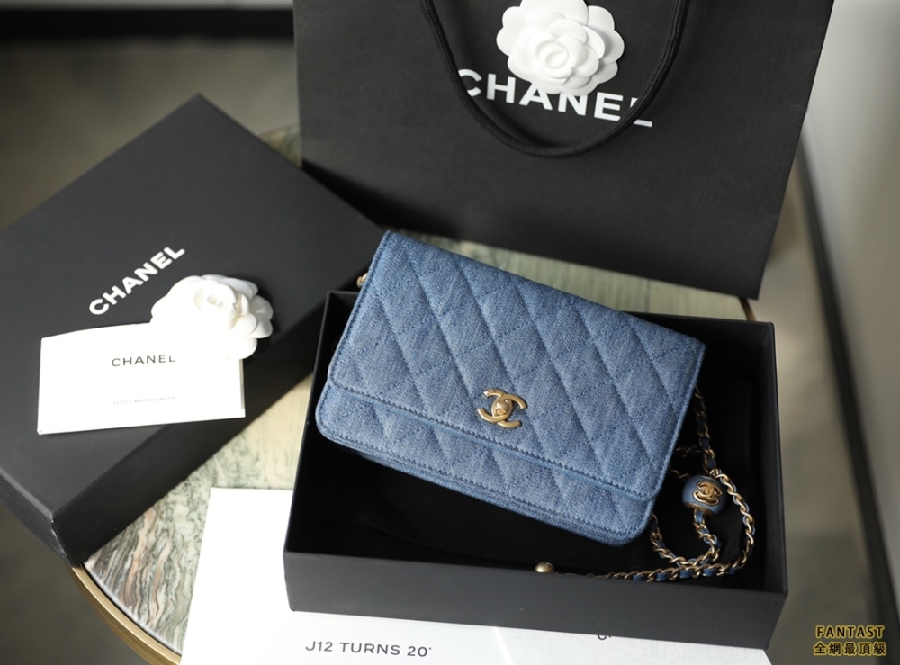 CHANEL 22c早春新款 Denim牛仔 鏈條金球WOC