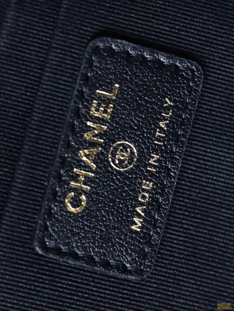 CHANEL｜22p 春夏系列 mini餃子包/尼龍餃子包 黑色