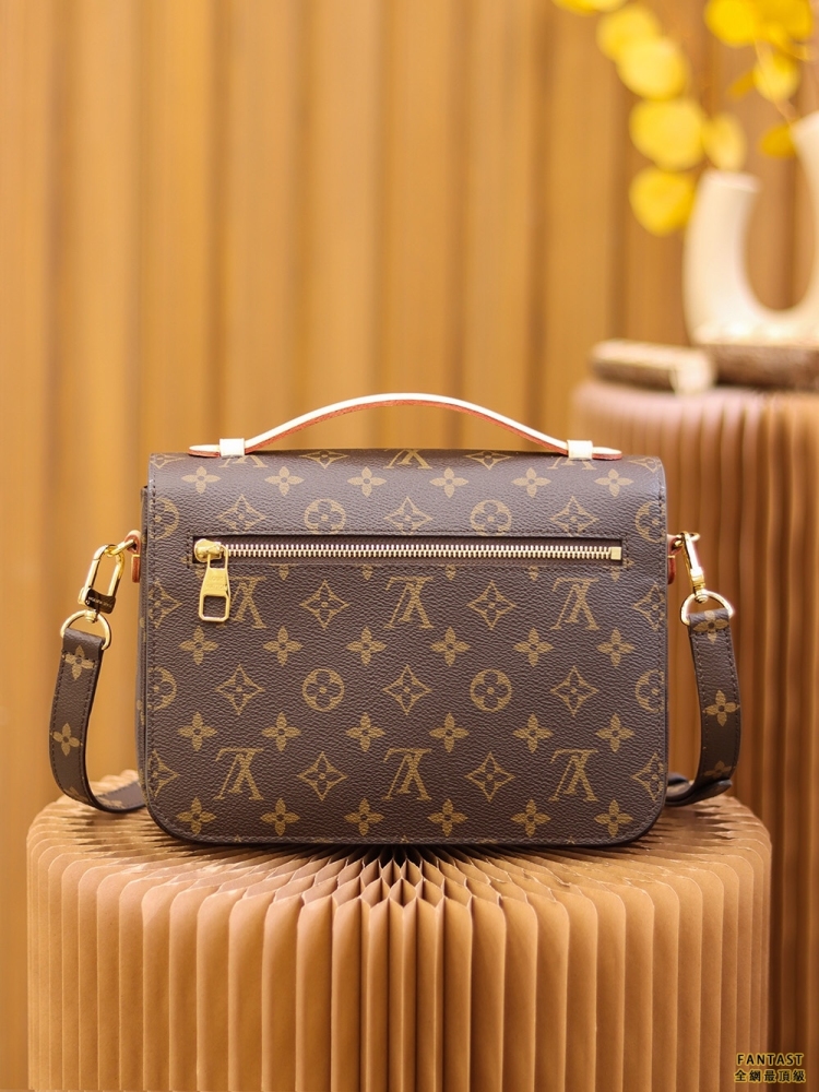 LV 路易威登 POCHETTE METIS M44875