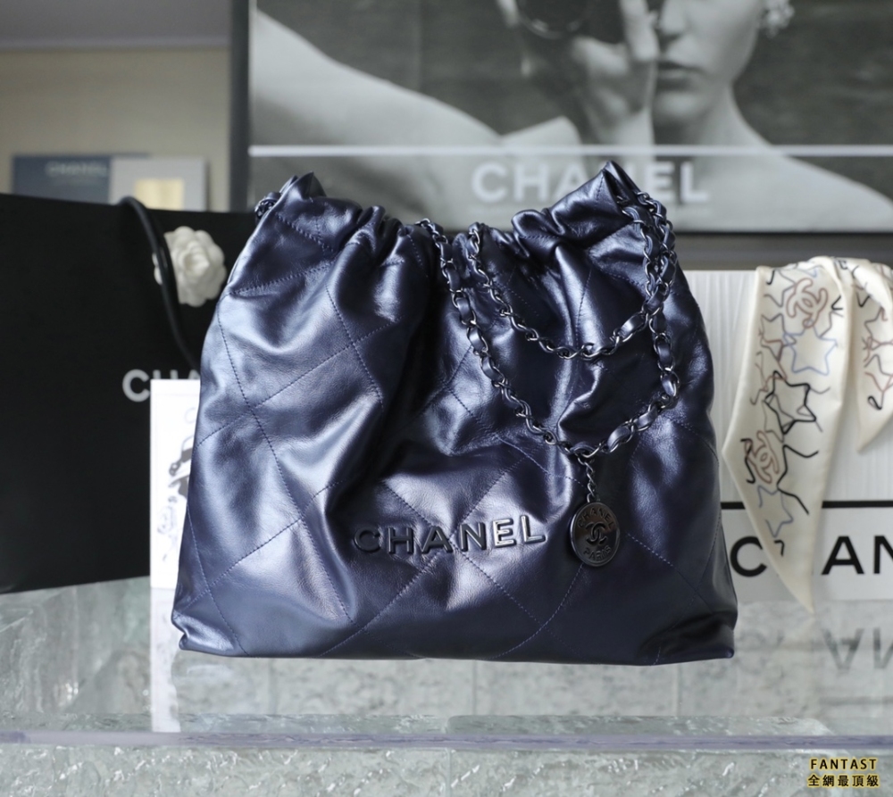 Chanel 22s|  幻彩海軍藍 22bag 中號