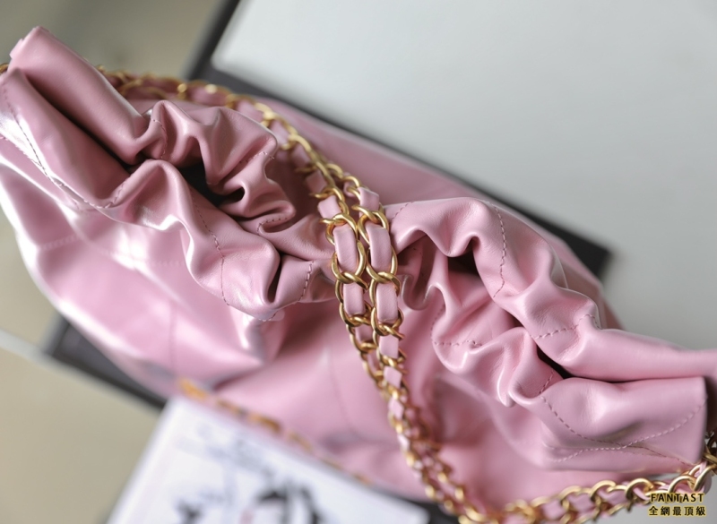 Chanel 22s|  粉色金扣 22bag小號