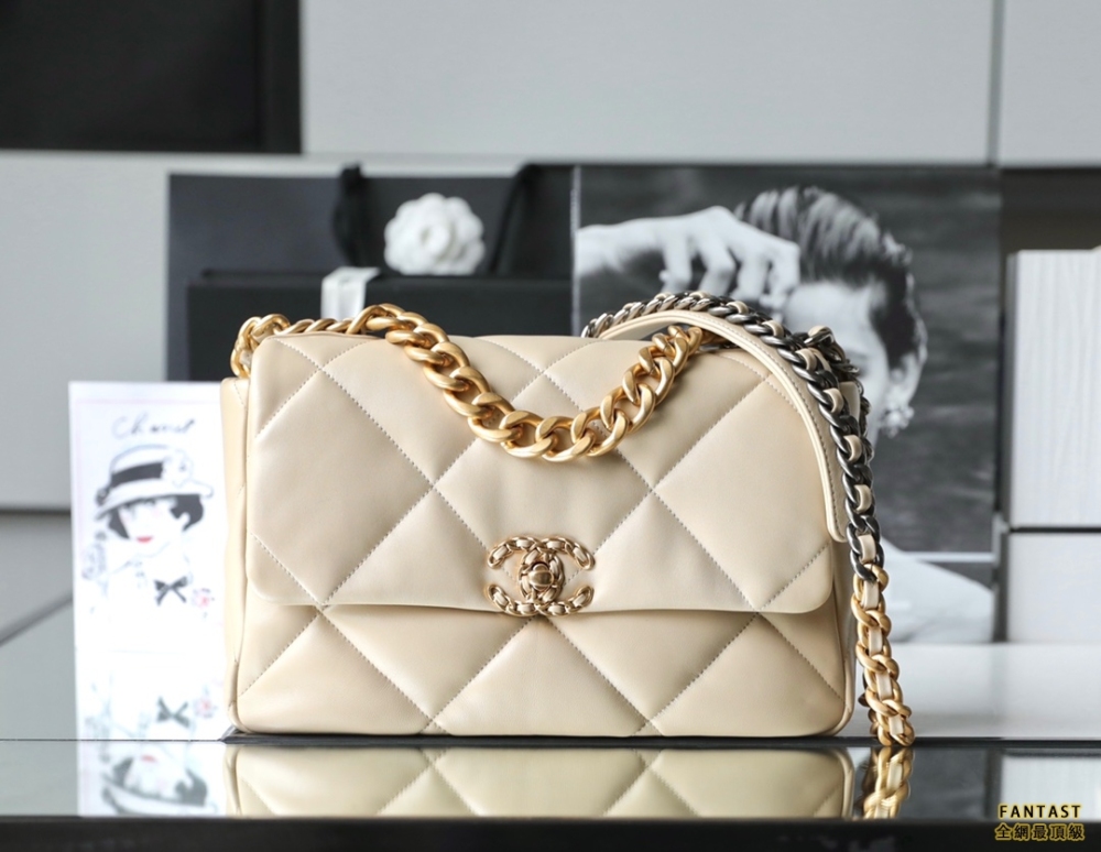 chanel 香奈儿 19bag 19手袋  中號 杏色