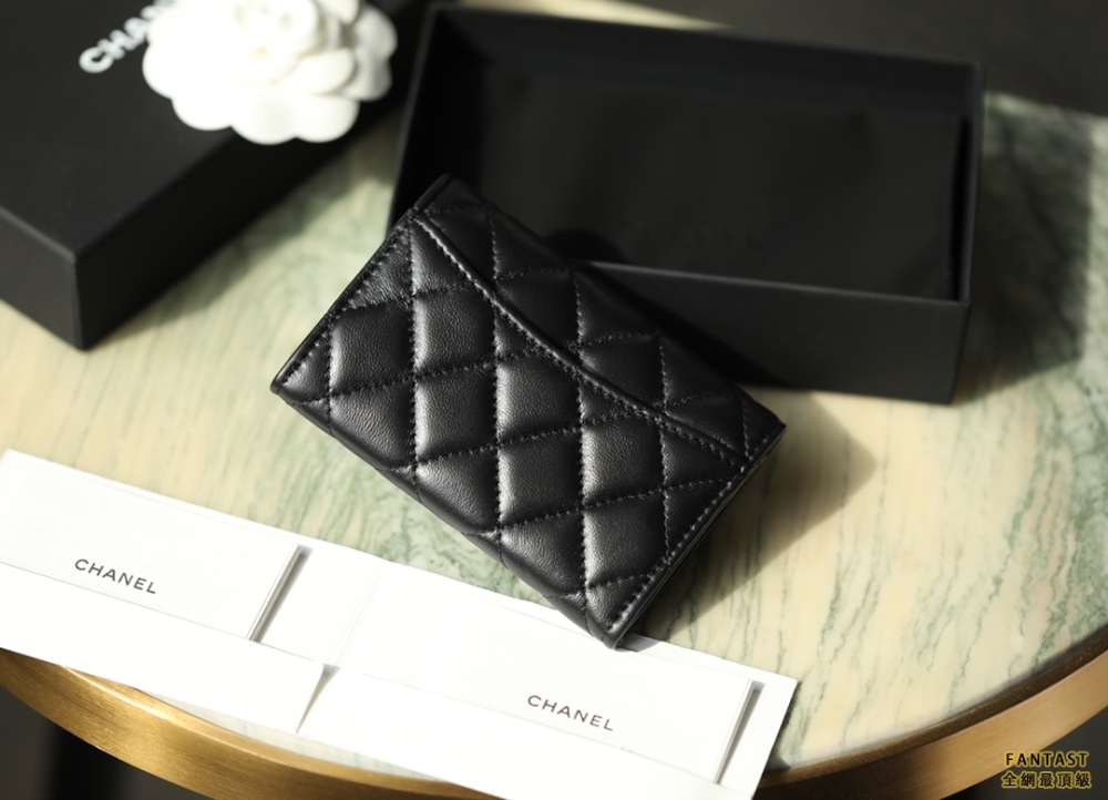 CHANEL CLASSIC 翻蓋零錢包 CF細膩羊皮卡套 黑金