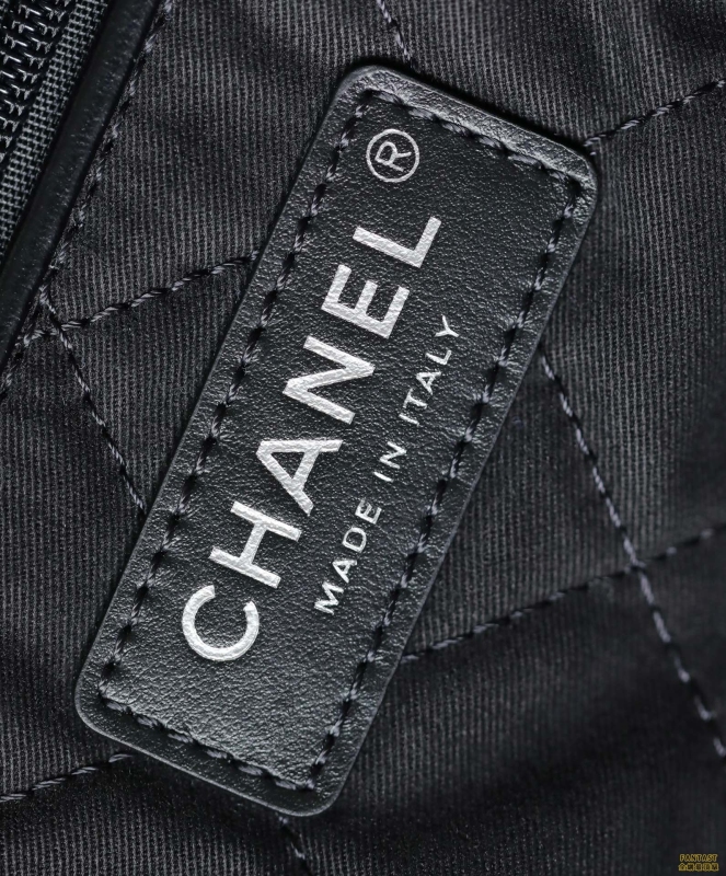 Chanel 22s|  黑色 22bag 中號