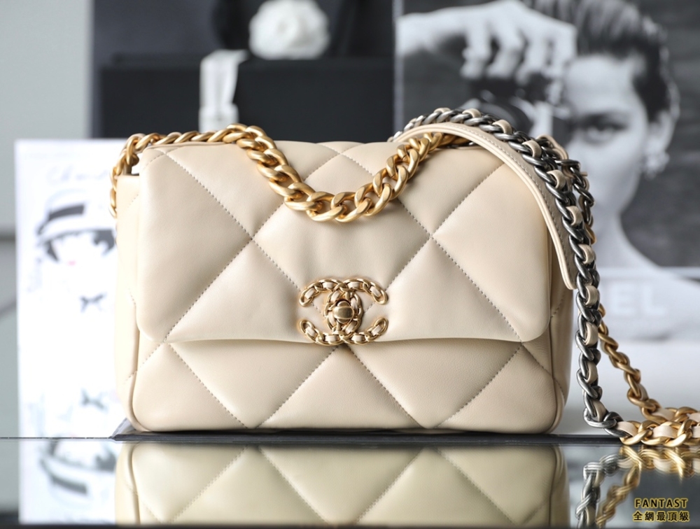 chanel 19bag 19手袋  小號 杏色