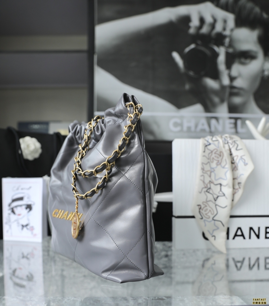 Chanel 22s|  灰色/金字  22bag 小號