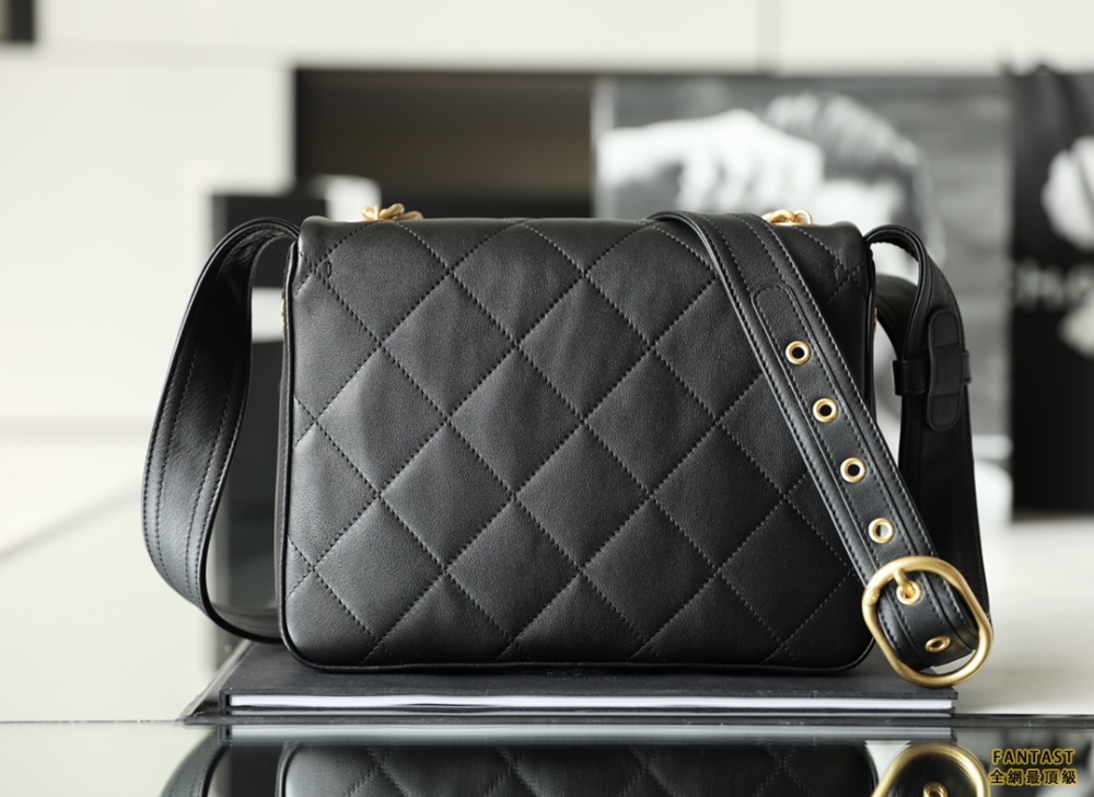 CHANEL香奈儿 21k口蓋包到貨‼️ 21/22秋冬系列新品 黑色 