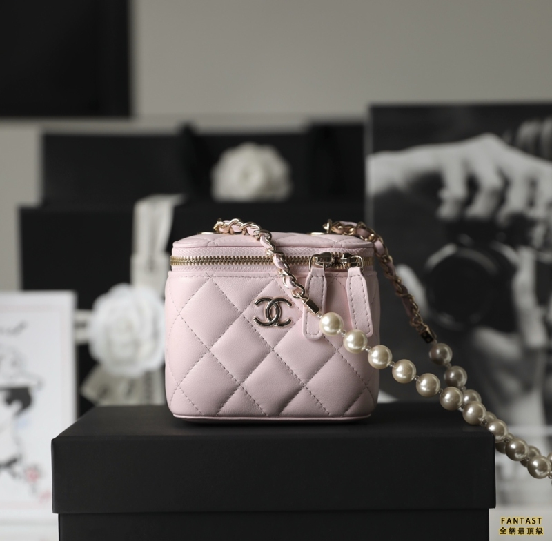 Chanel 22P｜春夏系列 珍珠鏈條小盒子包 粉色