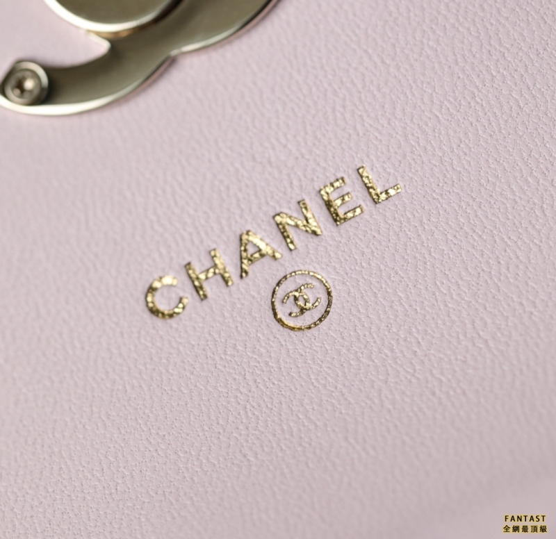 Chanel 22s春夏｜淡粉色 琺瑯手柄mini鏈條包