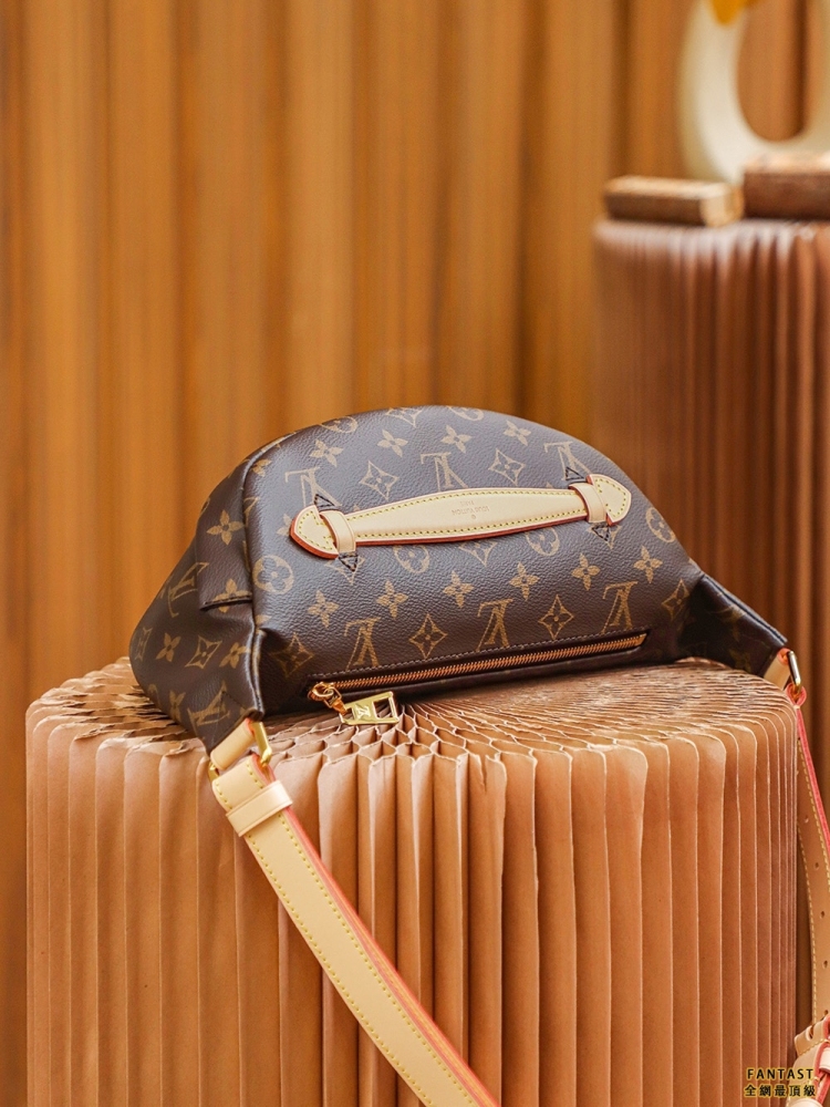 LV 路易威登 BUMBAG 腰包系列 #M43644