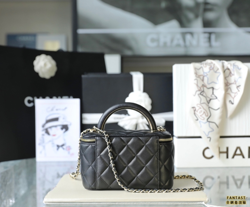 CHANEL 22A手工坊 手柄長盒子化妝包 黑色