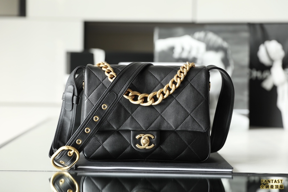 CHANEL香奈儿 21k口蓋包到貨‼️ 21/22秋冬系列新品 黑色 