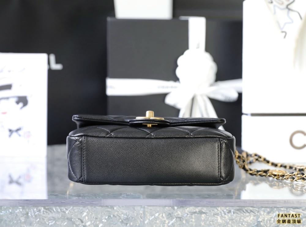 Chanel 22A手工坊｜ 金幣鏈條口蓋包 大mini黑色