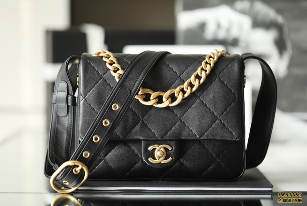 CHANEL香奈儿 21k口蓋包到貨‼️ 21/22秋冬系列新品 黑色 