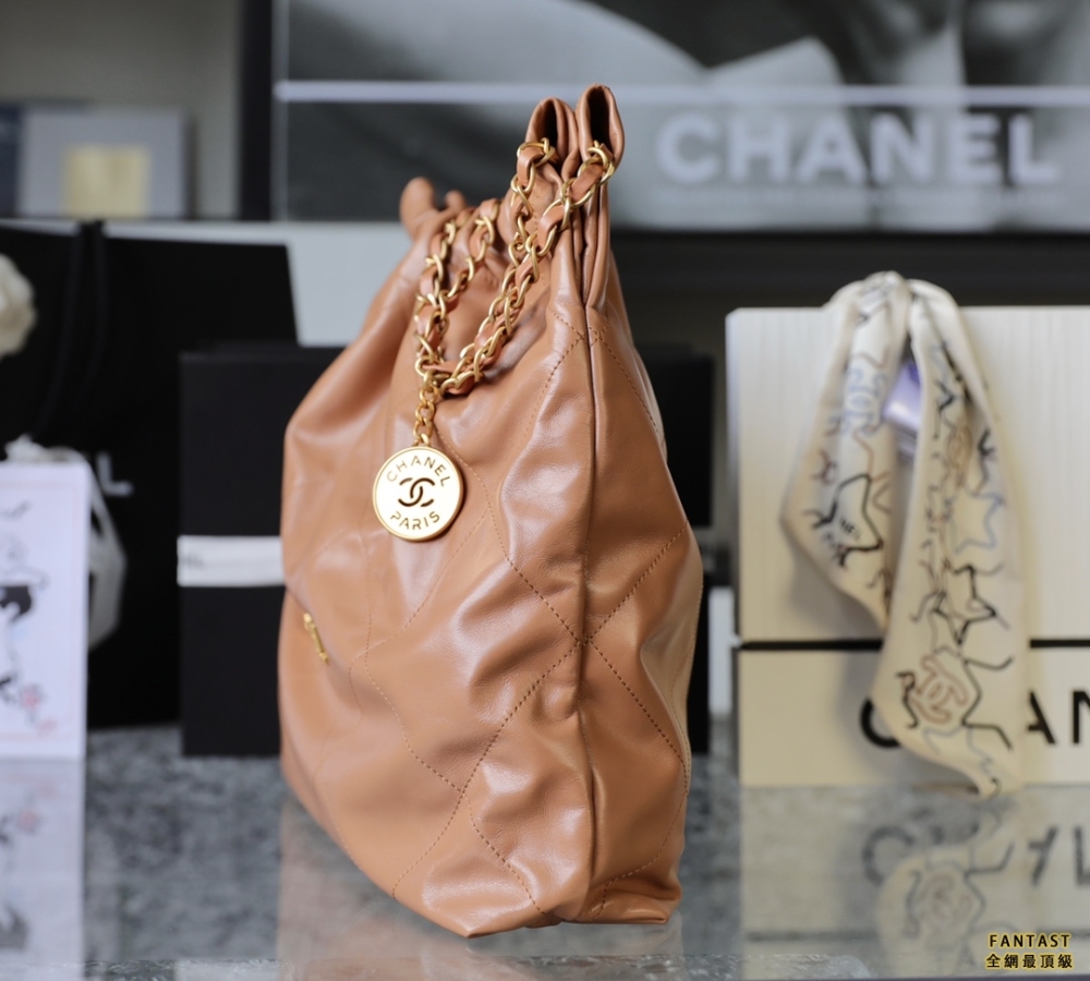 Chanel 22s|  焦糖色/金字  22bag 中號