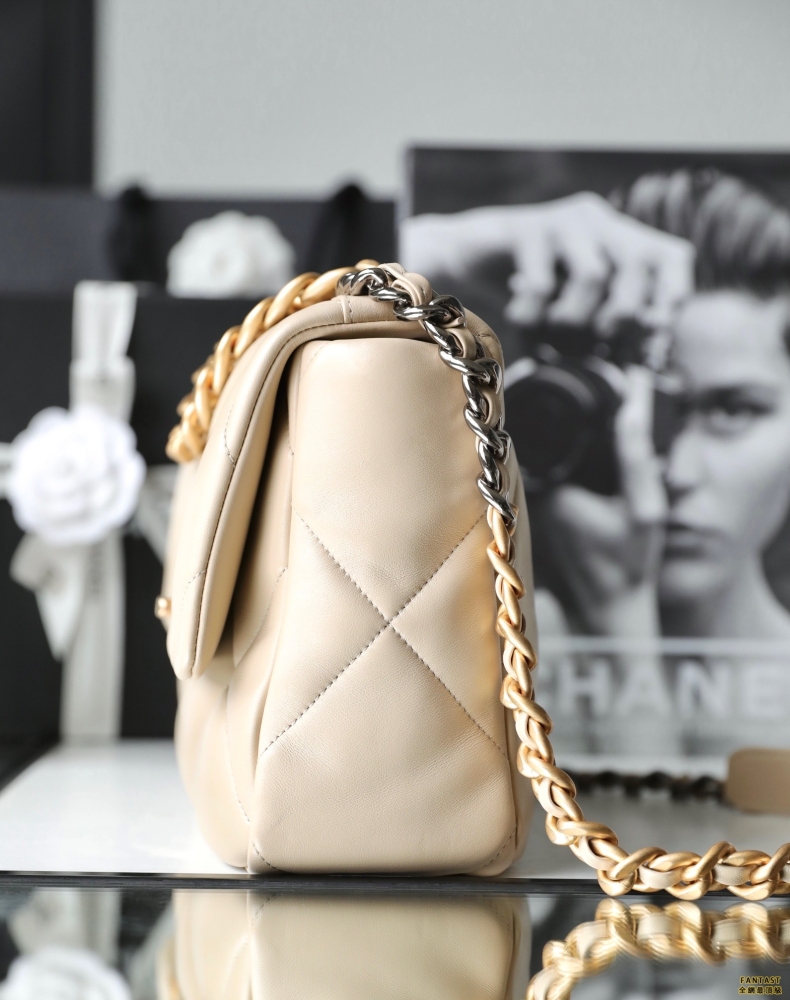 chanel 香奈儿 19bag 19手袋  中號 杏色