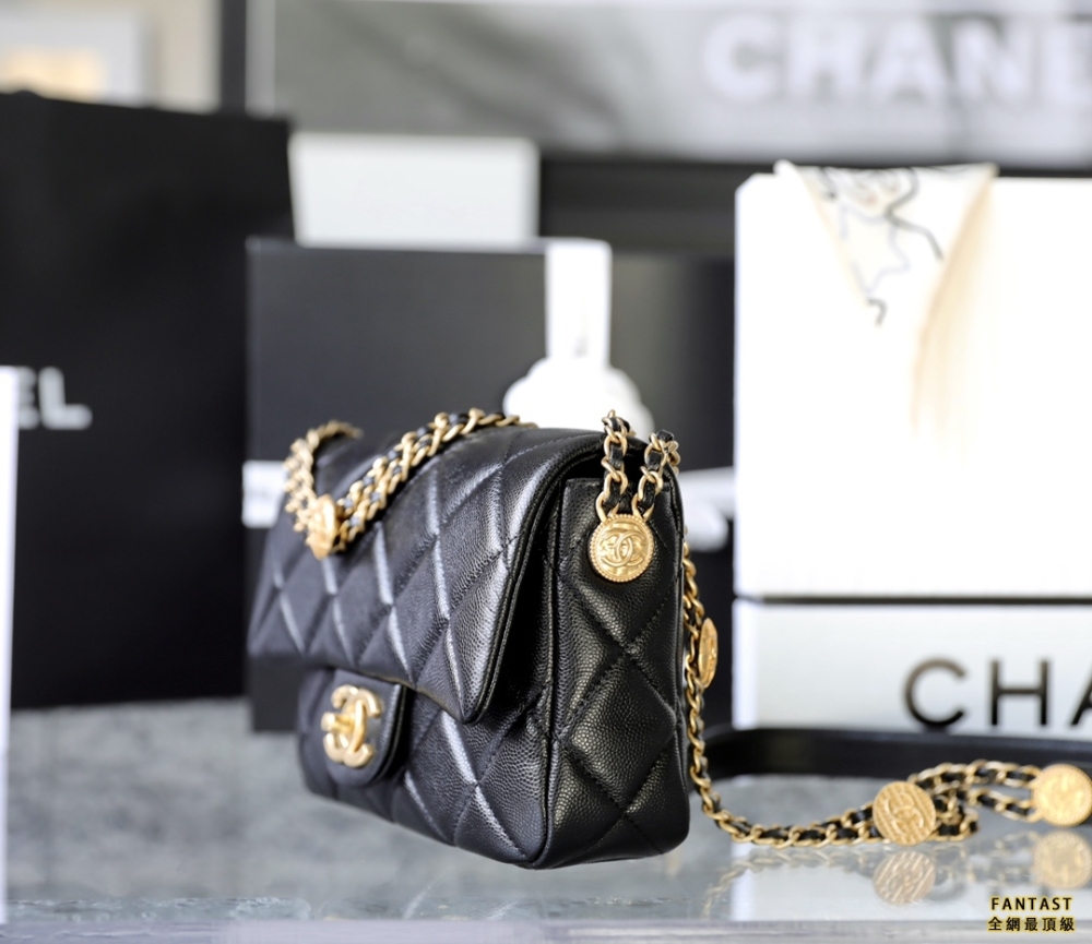 Chanel 22A手工坊｜ 金幣鏈條口蓋包 大mini黑色