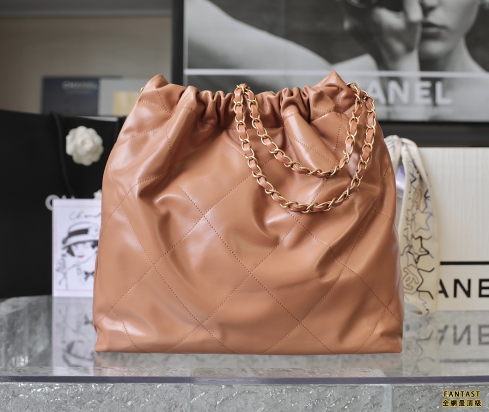 Chanel 22s|  焦糖色/金字  22bag 中號