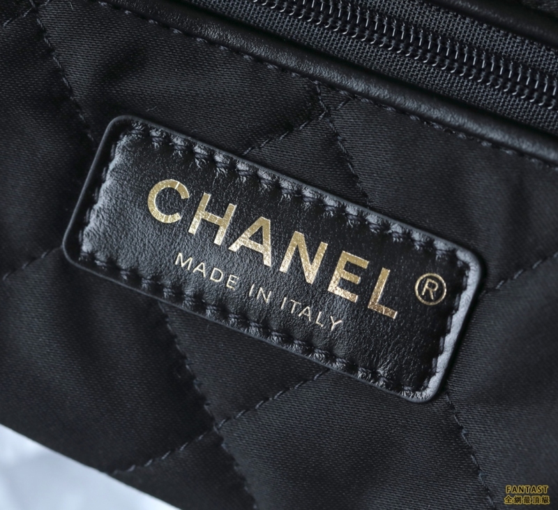 Chanel 22s|  黑色金扣 22bag大號