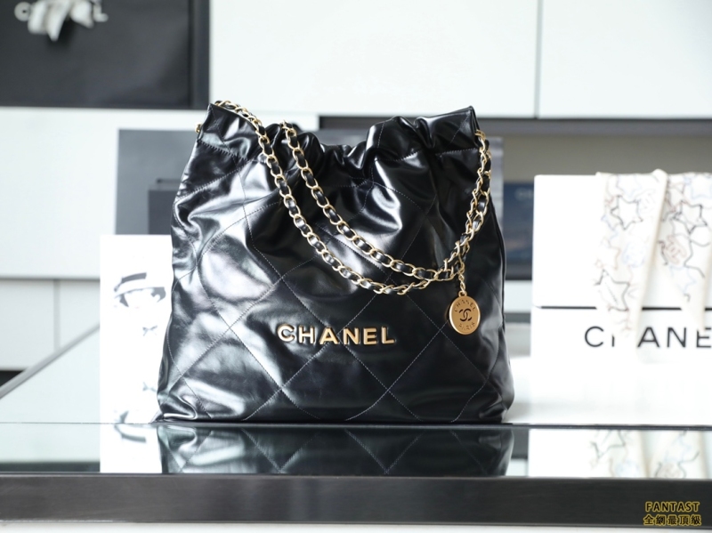 Chanel 22s|  黑色金扣 22bag中號