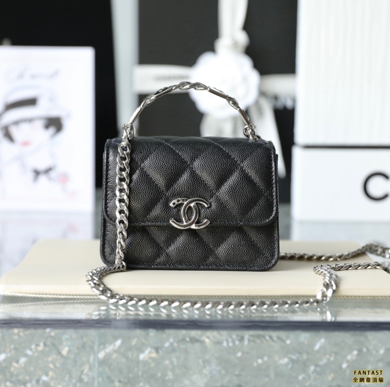 Chanel 22s春夏｜黑色小球 琺瑯手柄mini鏈條包