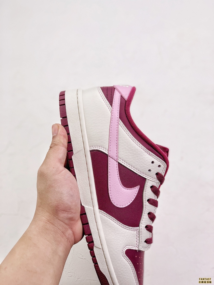 Nike Dunk Low 「Valentine』s Day」 櫻桃情人節