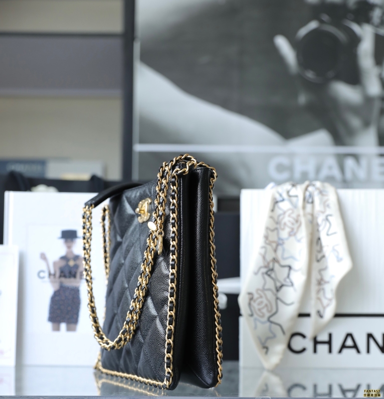 Chanel22/23秋冬 鏈條鑲邊購物袋 黑色