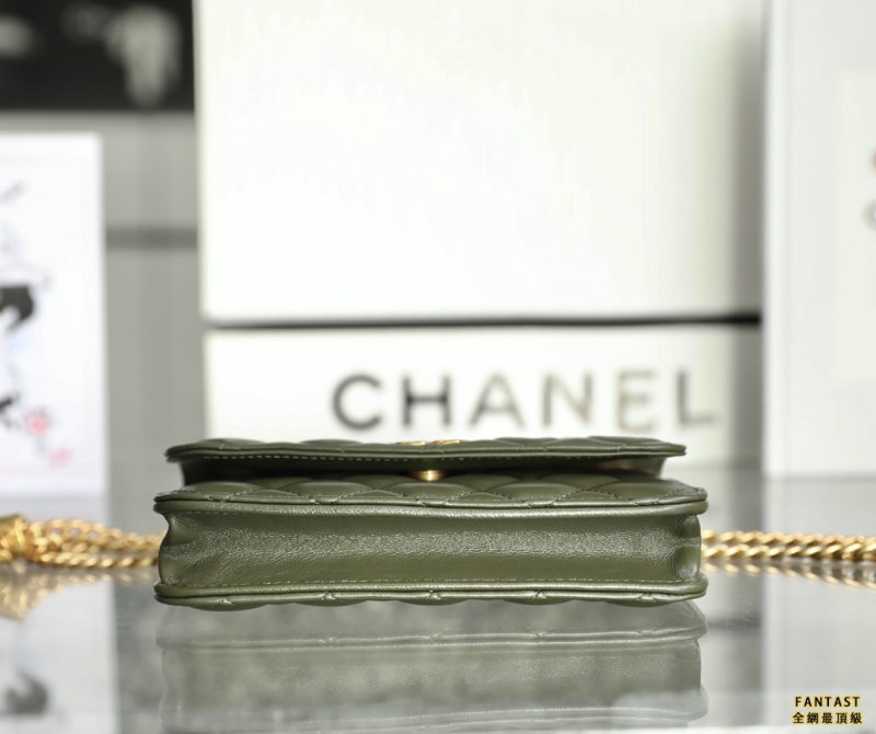 Chanel 22k秋冬 小金柱調節鏈手機包 古巴綠