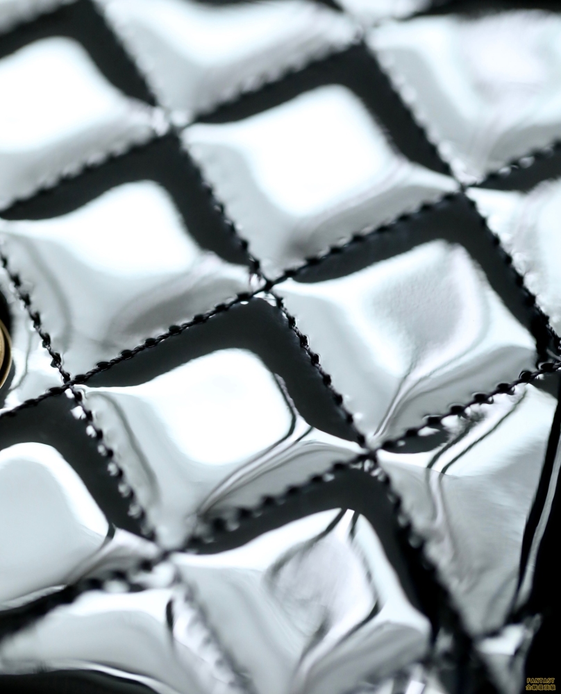 Chanel 22k秋冬 Mini口蓋包/方胖子 漆皮黑色 