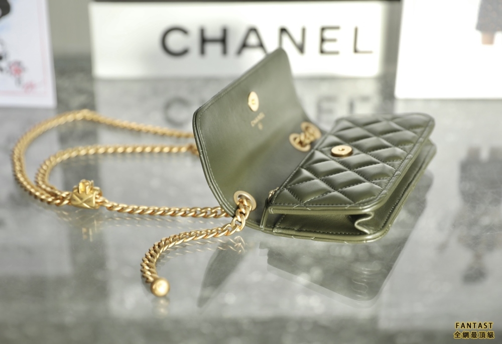Chanel 22k秋冬 金柱調節鏈Woc 古巴綠色