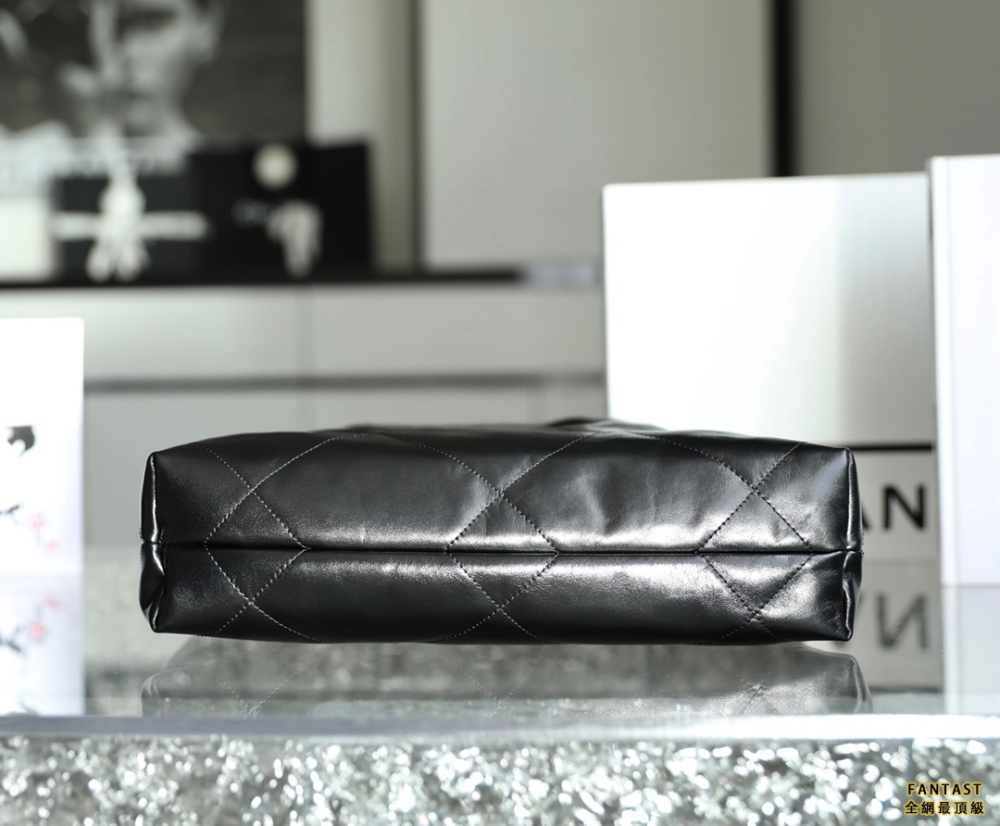 最新SoBlack22包 Chanel 22包購物袋  全黑