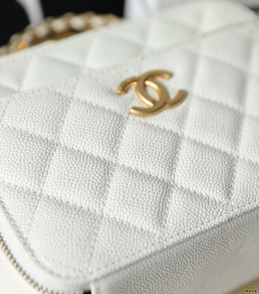 Chanel 22s相機包 小號 Vanity case手柄相機包 白色 