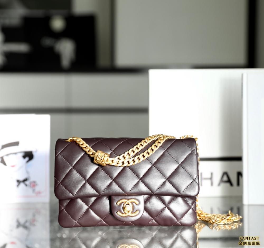 Chanel 22k秋冬 小金柱調節鏈口蓋包/深棕 