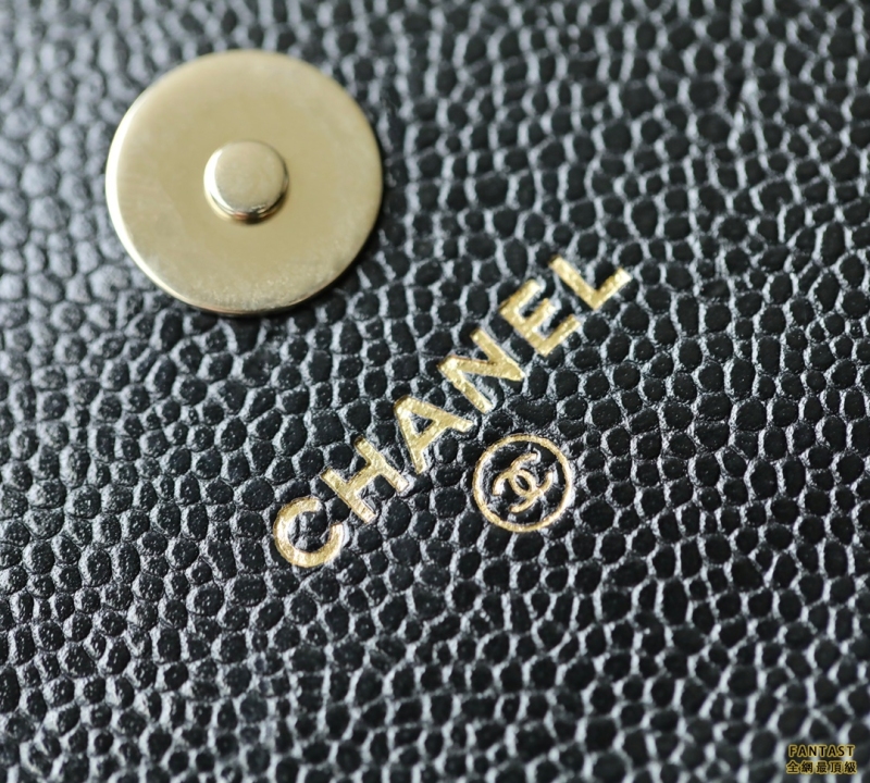 Chanel 22/23秋冬 Mini郵差包 鏈條手拿包 黑色
